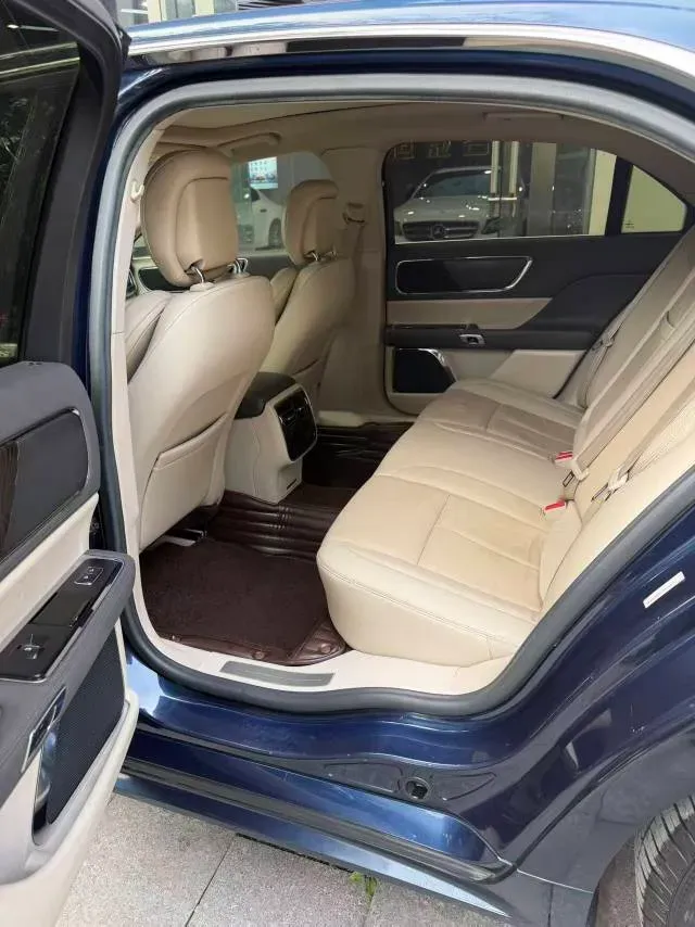 2017 Lincoln Continental 2.0T 261HP L4 6AT,autocango,china used car exporter,china ev exporter,chinese used car exporter,chinese used ev exporter