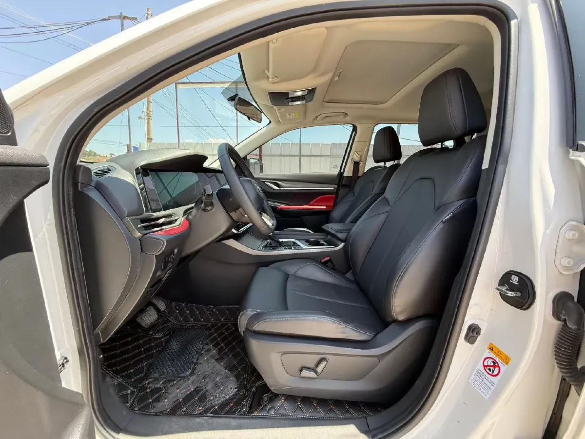 2021 ChangAn CS55 Plus 1.5T 180HP L4 7DCT,autocango,china used car exporter,china ev exporter,chinese used car exporter,chinese used ev exporter