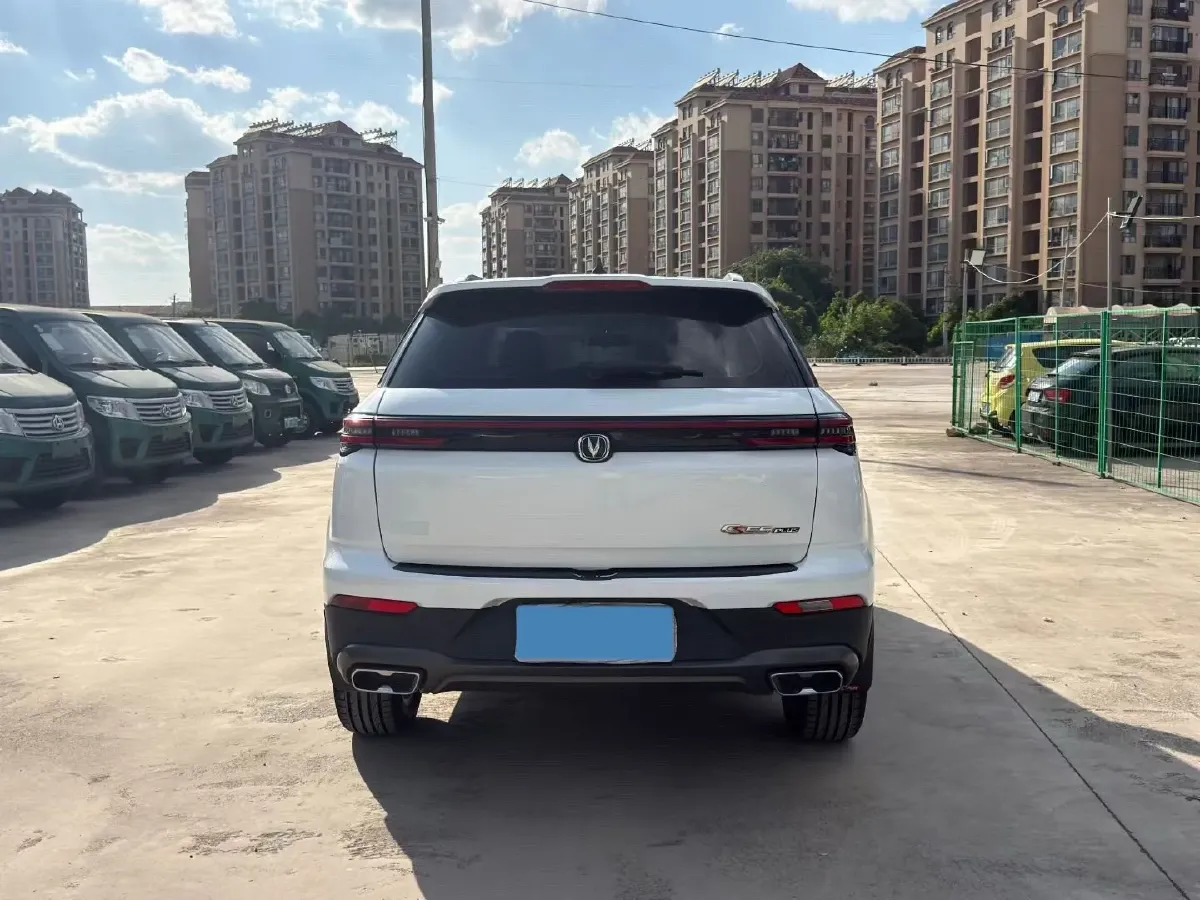 2021 ChangAn CS55 Plus 1.5T 180HP L4 7DCT,autocango,china used car exporter,china ev exporter,chinese used car exporter,chinese used ev exporter