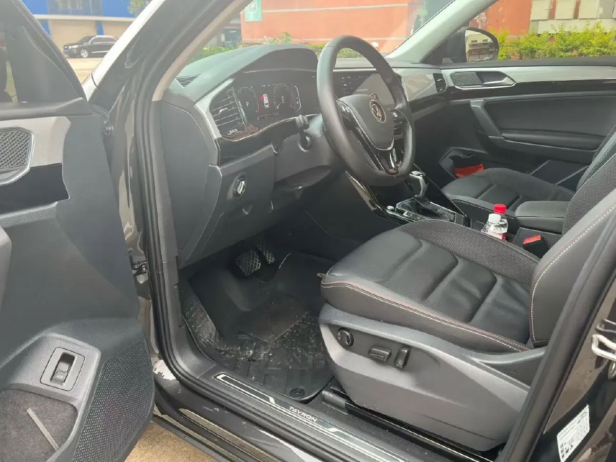 2021 Volkswagen Tayron 2.0T 186HP L4 7DCT,autocango,china used car exporter,china ev exporter,chinese used car exporter,chinese used ev exporter