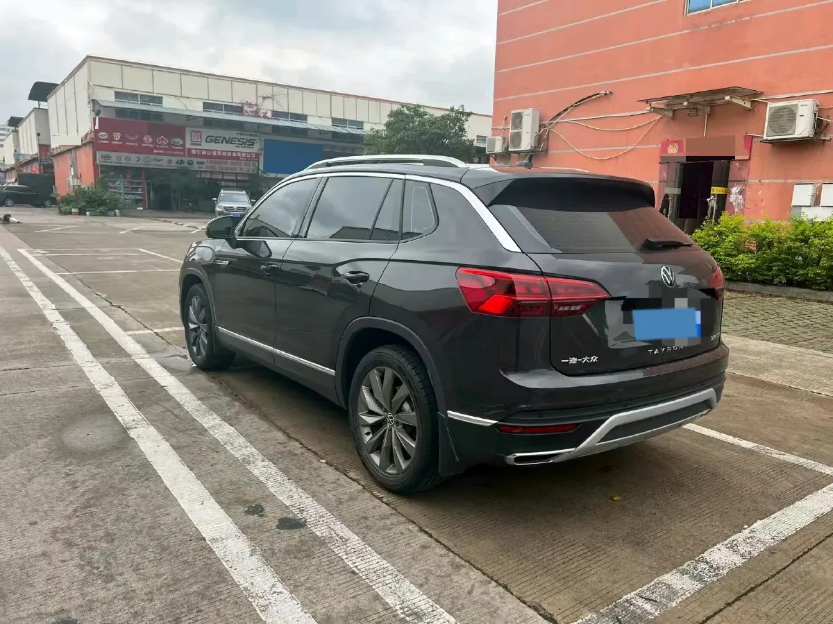 2021 Volkswagen Tayron 2.0T 186HP L4 7DCT,autocango,china used car exporter,china ev exporter,chinese used car exporter,chinese used ev exporter