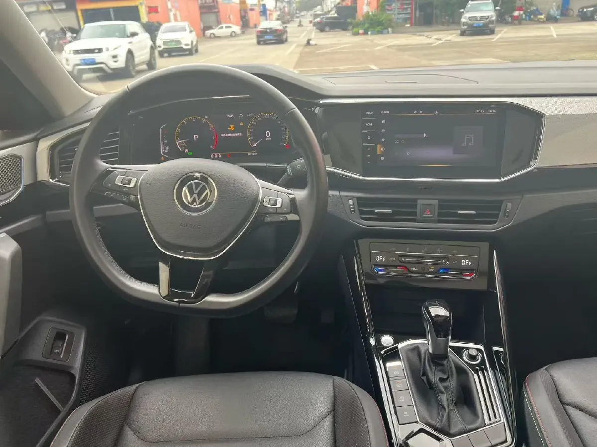 2021 Volkswagen Tayron 2.0T 186HP L4 7DCT,autocango,china used car exporter,china ev exporter,chinese used car exporter,chinese used ev exporter