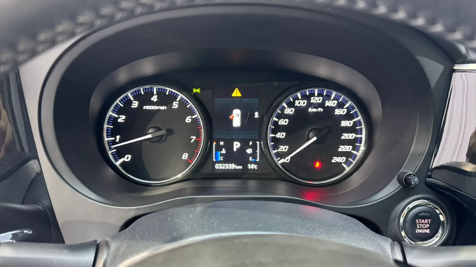 2021 Mitsubishi Outlander 2.0L 166HP L4 CVT,autocango,china used car exporter,china ev exporter,chinese used car exporter,chinese used ev exporter