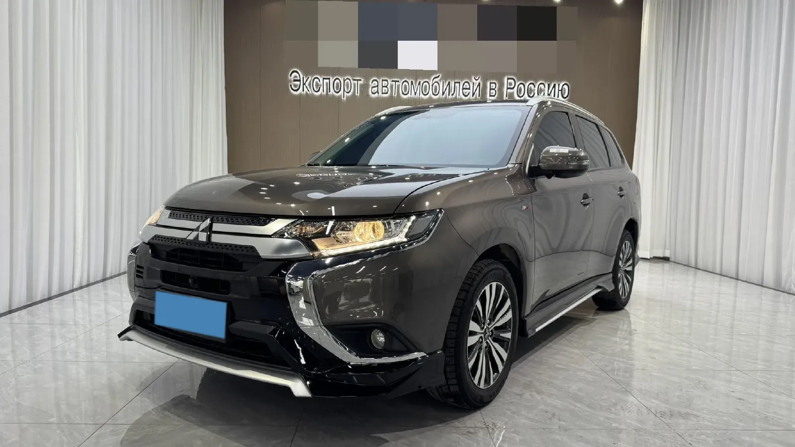 2021 Mitsubishi Outlander 2.0L 166HP L4 CVT,autocango,china used car exporter,china ev exporter,chinese used car exporter,chinese used ev exporter