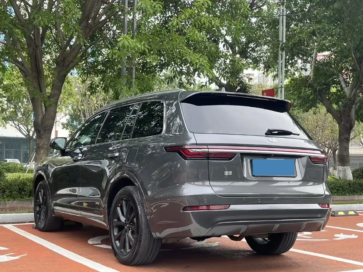 2021 Li ONE Range Extended 131HP REEV 40.5KWH,autocango,china used car exporter,china ev exporter,chinese used car exporter,chinese used ev exporter