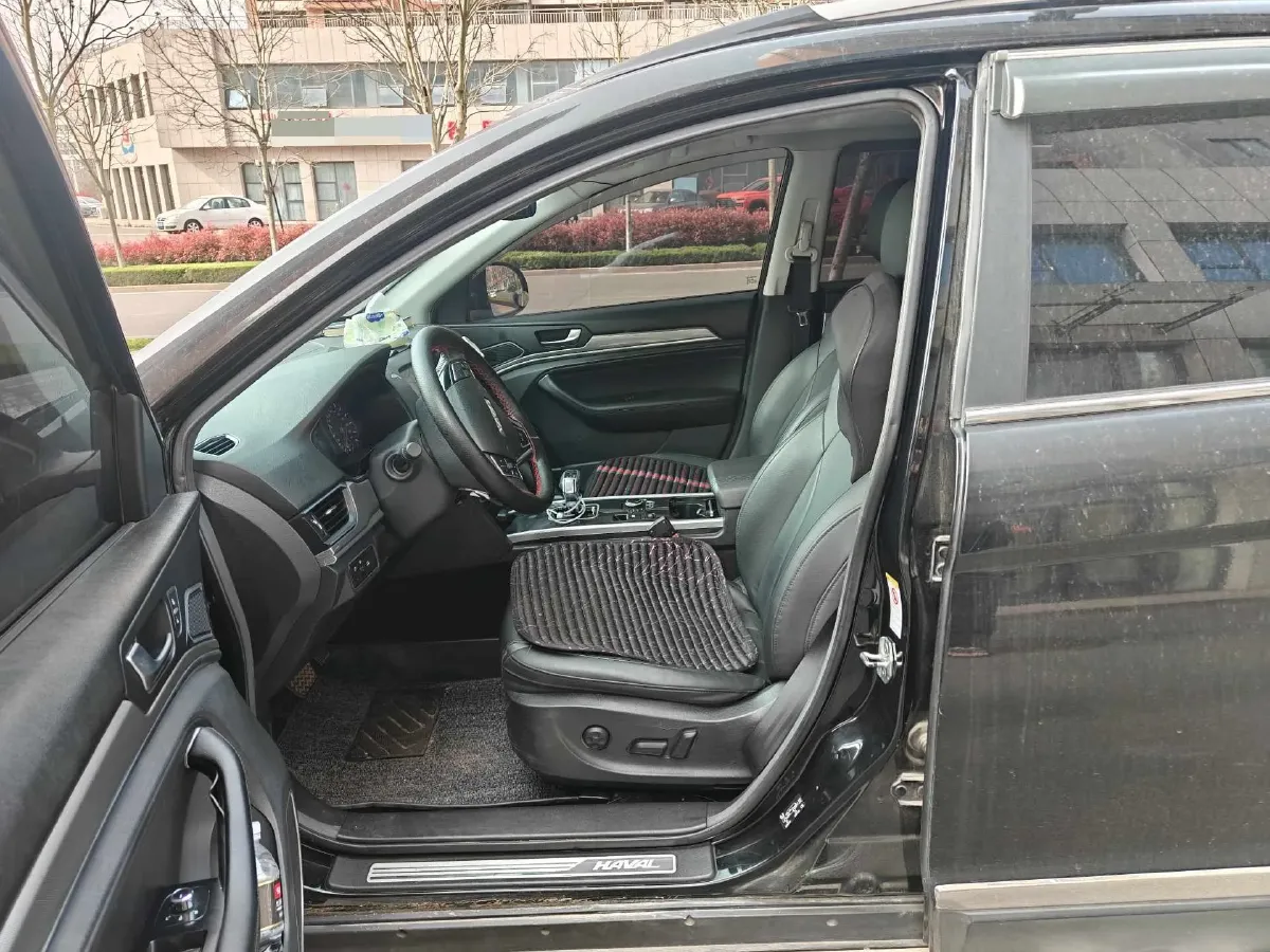2018 Haval H6 1.5T 150HP L4 7DCT,autocango,china used car exporter,china ev exporter,chinese used car exporter,chinese used ev exporter