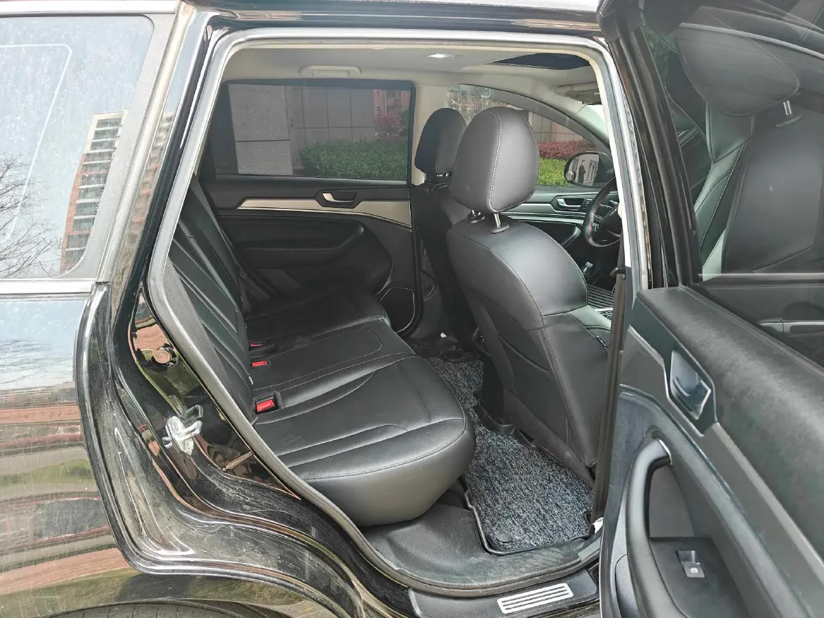 2018 Haval H6 1.5T 150HP L4 7DCT,autocango,china used car exporter,china ev exporter,chinese used car exporter,chinese used ev exporter