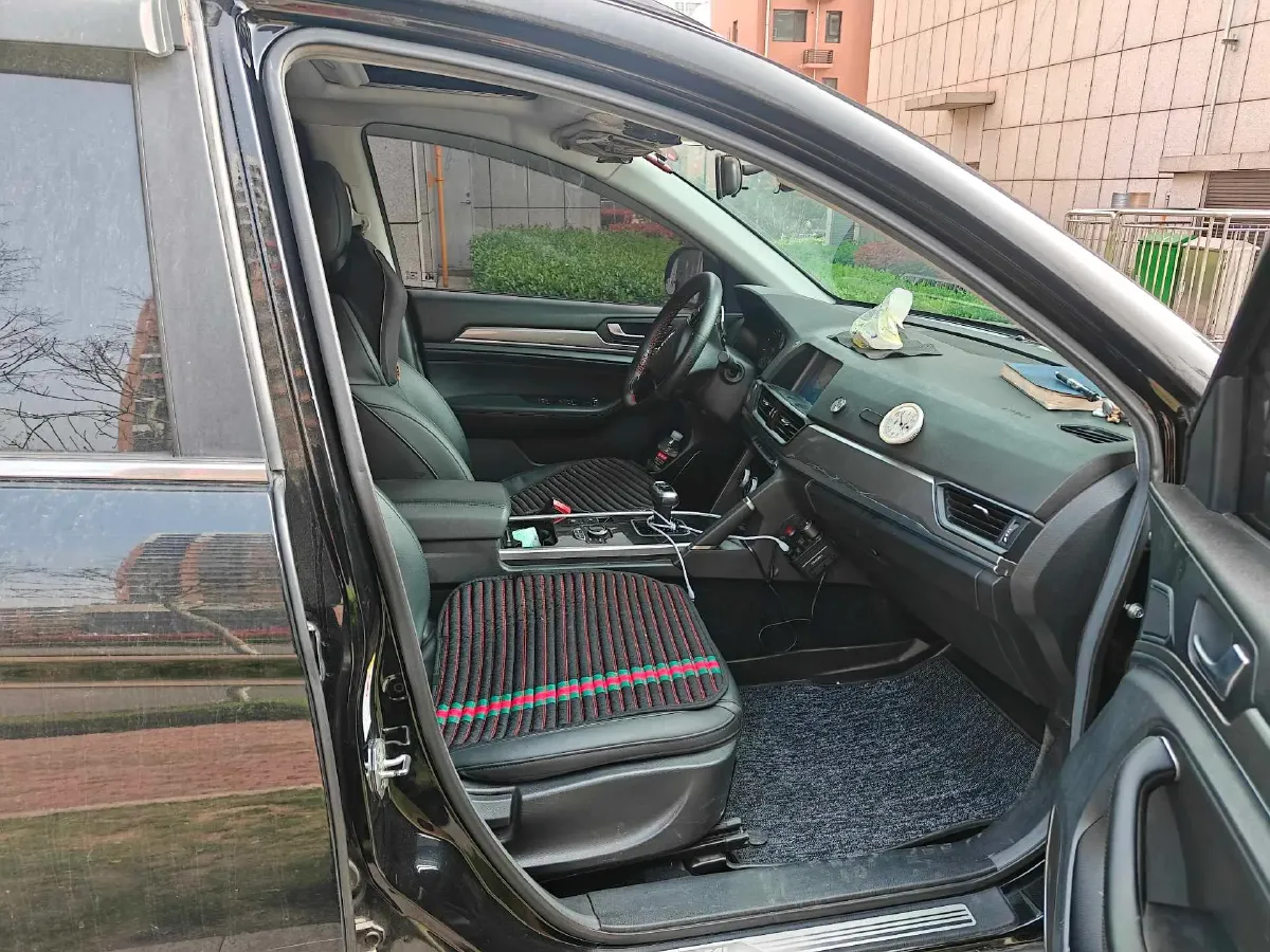 2018 Haval H6 1.5T 150HP L4 7DCT,autocango,china used car exporter,china ev exporter,chinese used car exporter,chinese used ev exporter