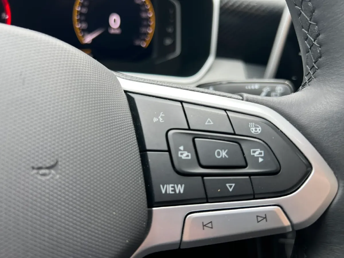 2023 Volkswagen Tayron 1.4T 150HP L4 7DCT,autocango,china used car exporter,china ev exporter,chinese used car exporter,chinese used ev exporter