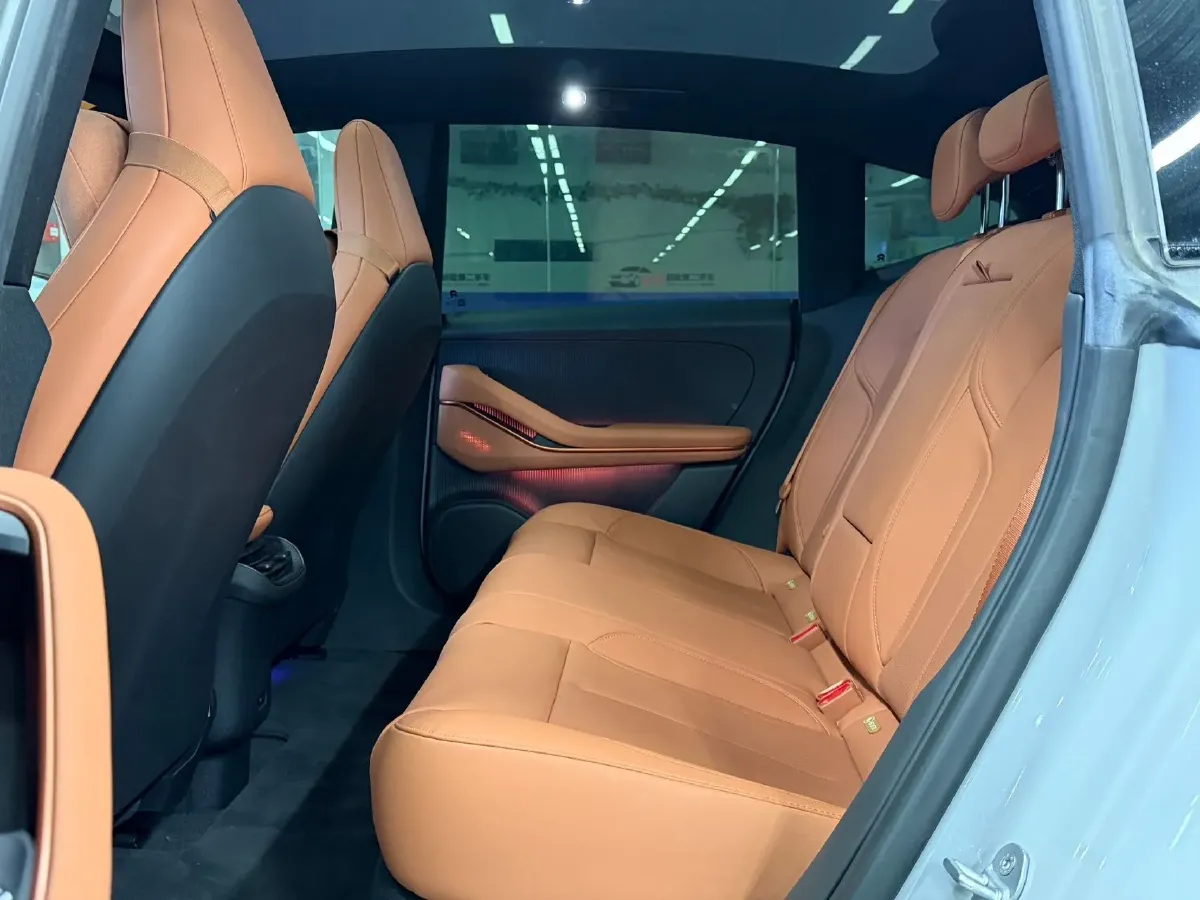 2022 JunTian HeiWuShi Youth 2.0T 203HP L4 6AT,autocango,china used car exporter,china ev exporter,chinese used car exporter,chinese used ev exporter