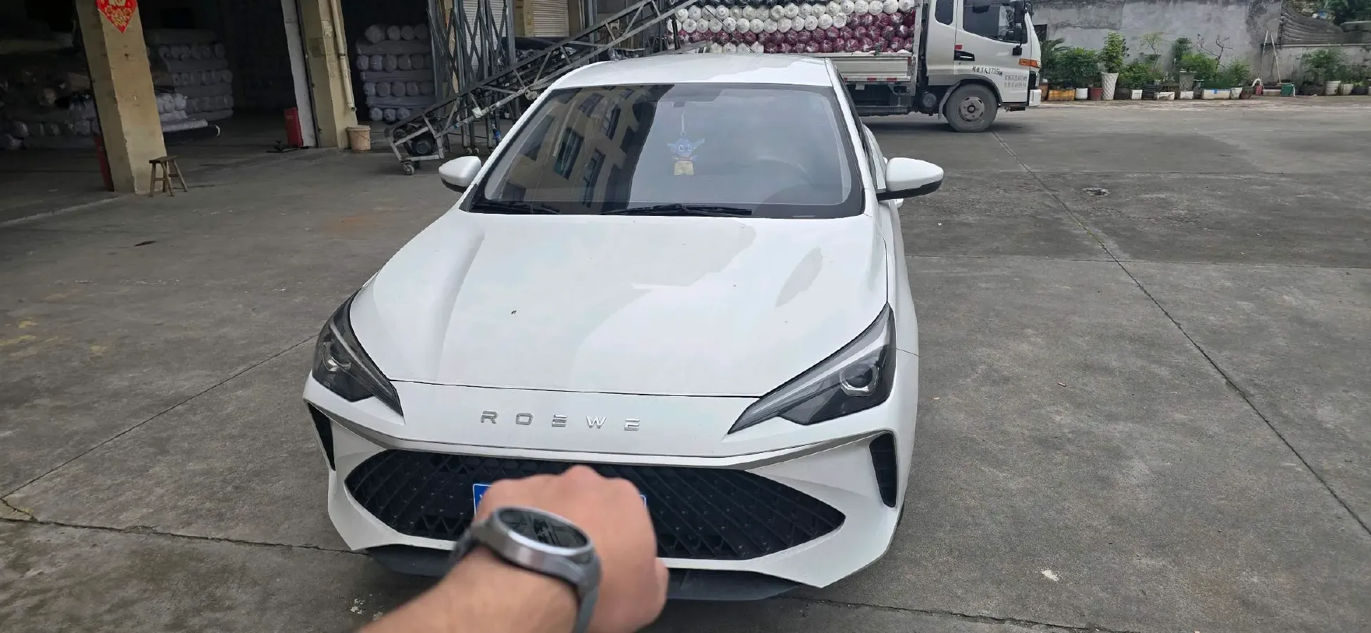 2026 Roewe i5 1.5L 129HP L4 5MT,autocango,china used car exporter,china ev exporter,chinese used car exporter,chinese used ev exporter