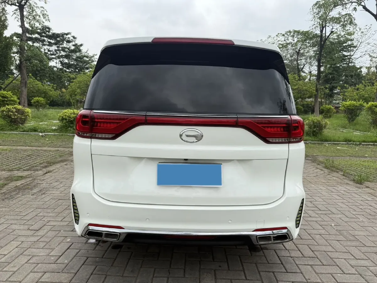 2021 GAC Trumpchi M8 2.0T 252HP L4 8AT,autocango,china used car exporter,china ev exporter,chinese used car exporter,chinese used ev exporter