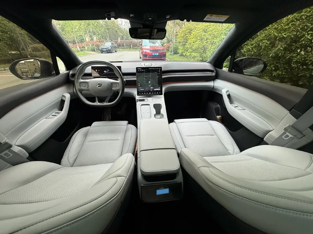 2023 NIO ES6 BEV 75KWH,autocango,china used car exporter,china ev exporter,chinese used car exporter,chinese used ev exporter