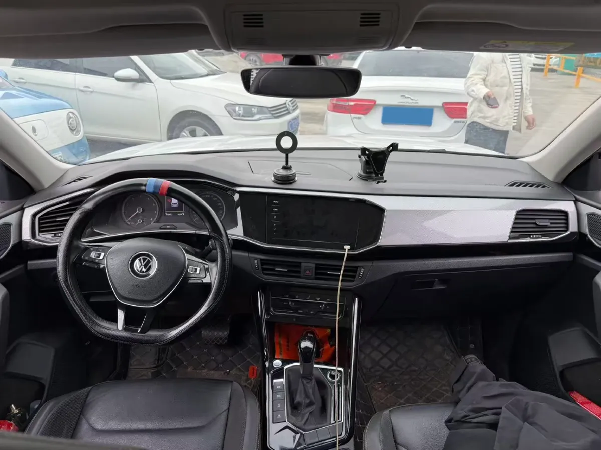 2020 Volkswagen Tayron 2.0T 186HP L4 7DCT,autocango,china used car exporter,china ev exporter,chinese used car exporter,chinese used ev exporter