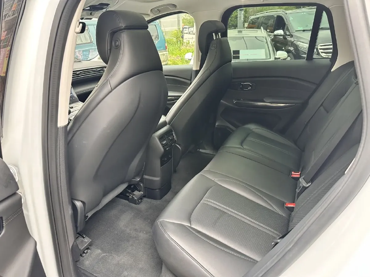 2020 NIO ES6 BEV 70KWH,autocango,china used car exporter,china ev exporter,chinese used car exporter,chinese used ev exporter