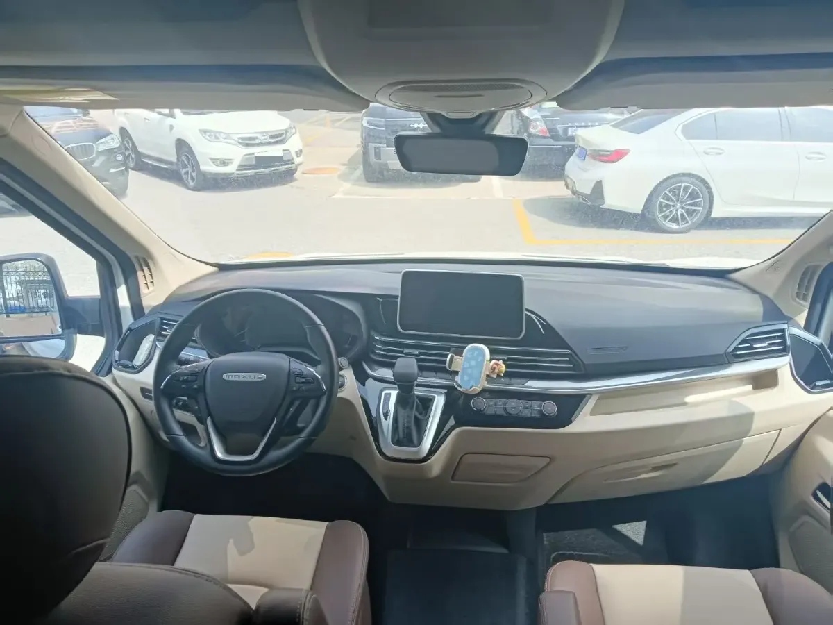 2023 MAXUS XinTu V90 2.0T 150HP L4 6MT,autocango,china used car exporter,china ev exporter,chinese used car exporter,chinese used ev exporter