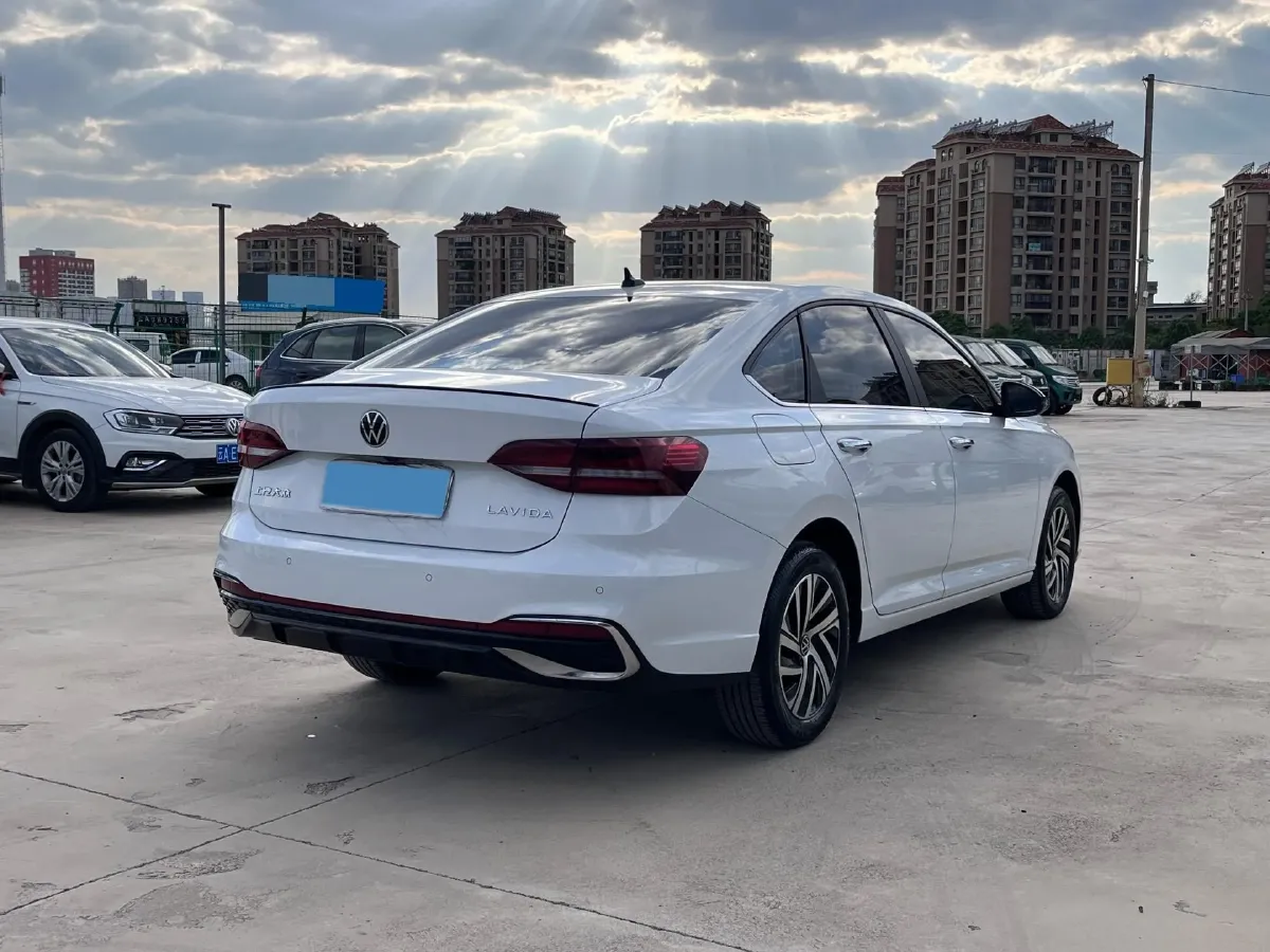 2024 Volkswagen Lavida 1.5T 160HP L4 7DCT,autocango,china used car exporter,china ev exporter,chinese used car exporter,chinese used ev exporter