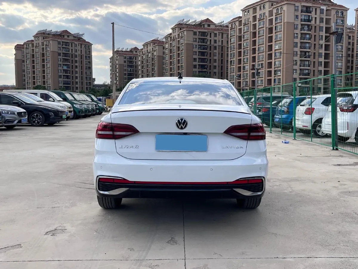 2024 Volkswagen Lavida 1.5T 160HP L4 7DCT,autocango,china used car exporter,china ev exporter,chinese used car exporter,chinese used ev exporter