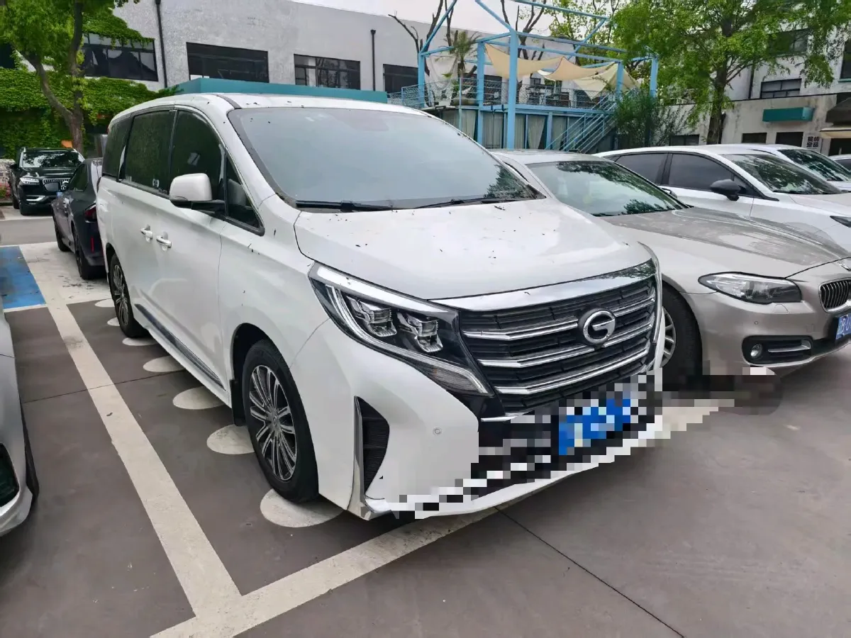 2021 GAC Trumpchi M8 2.0T 252HP L4 8AT,autocango,china used car exporter,china ev exporter,chinese used car exporter,chinese used ev exporter