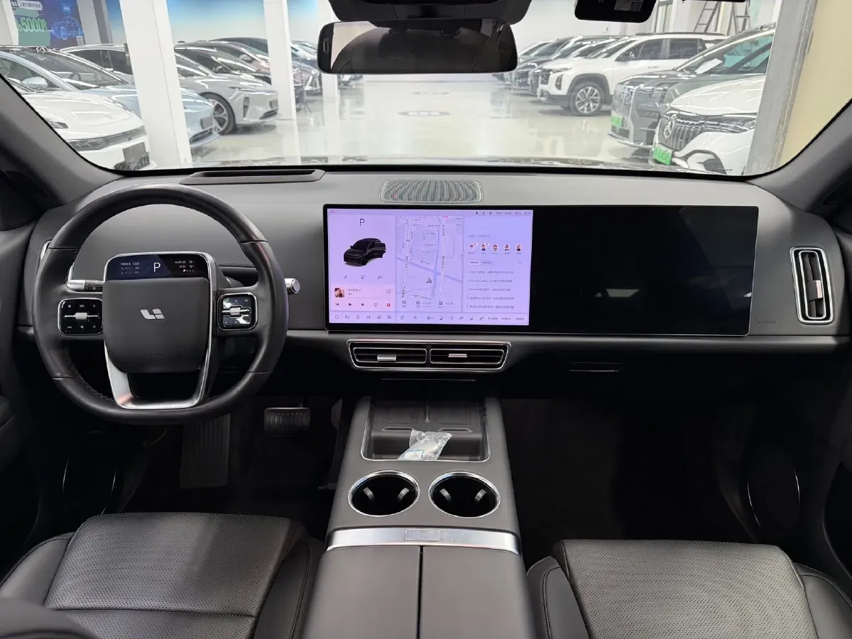 2024 Li L6 Range Extended 154HP L4 REEV 36.8KWH,autocango,china used car exporter,china ev exporter,chinese used car exporter,chinese used ev exporter