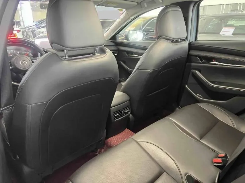 2023 Mazda 3 Axela 2.0L 158HP L4 6AT,autocango,china used car exporter,china ev exporter,chinese used car exporter,chinese used ev exporter