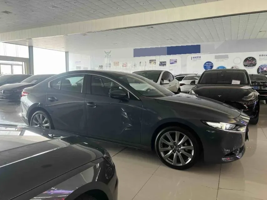 2023 Mazda 3 Axela 2.0L 158HP L4 6AT,autocango,china used car exporter,china ev exporter,chinese used car exporter,chinese used ev exporter