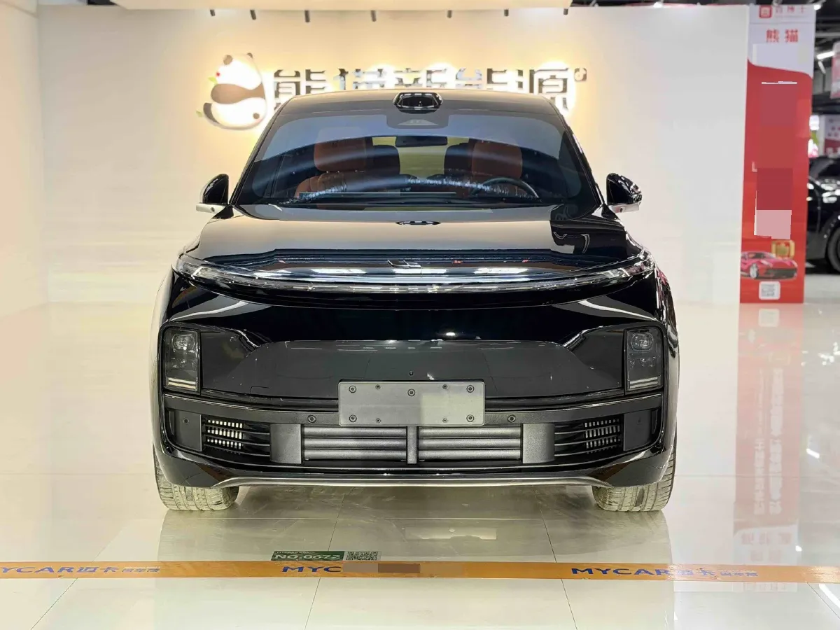 2024 Ford Bronco 2.3T 275HP L4 10AT,autocango,china used car exporter,china ev exporter,chinese used car exporter,chinese used ev exporter