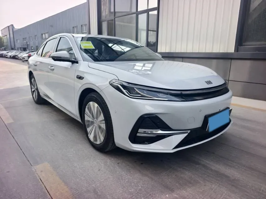2025 Geely Galaxy A7 1.5L 112HP L4 1DHT PHEV,autocango,china used car exporter,china ev exporter,chinese used car exporter,chinese used ev exporter