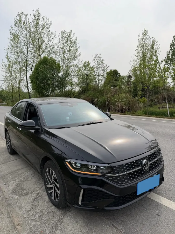 2023 Volkswagen Lavida 1.5L 110HP L4 6AT,autocango,china used car exporter,china ev exporter,chinese used car exporter,chinese used ev exporter
