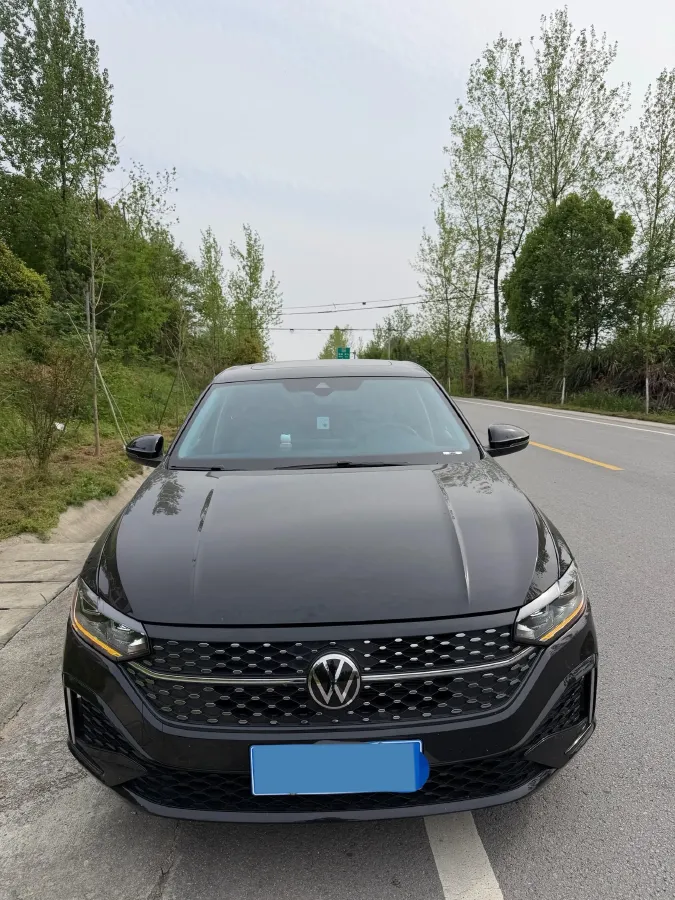 2023 Volkswagen Lavida 1.5L 110HP L4 6AT,autocango,china used car exporter,china ev exporter,chinese used car exporter,chinese used ev exporter