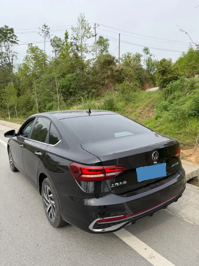 2023 Volkswagen Lavida 1.5L 110HP L4 6AT,autocango,china used car exporter,china ev exporter,chinese used car exporter,chinese used ev exporter