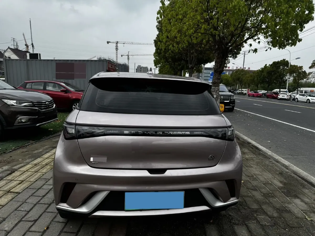 2021 Ford Escort 1.5L 122HP L3 6AT,autocango,china used car exporter,china ev exporter,chinese used car exporter,chinese used ev exporter