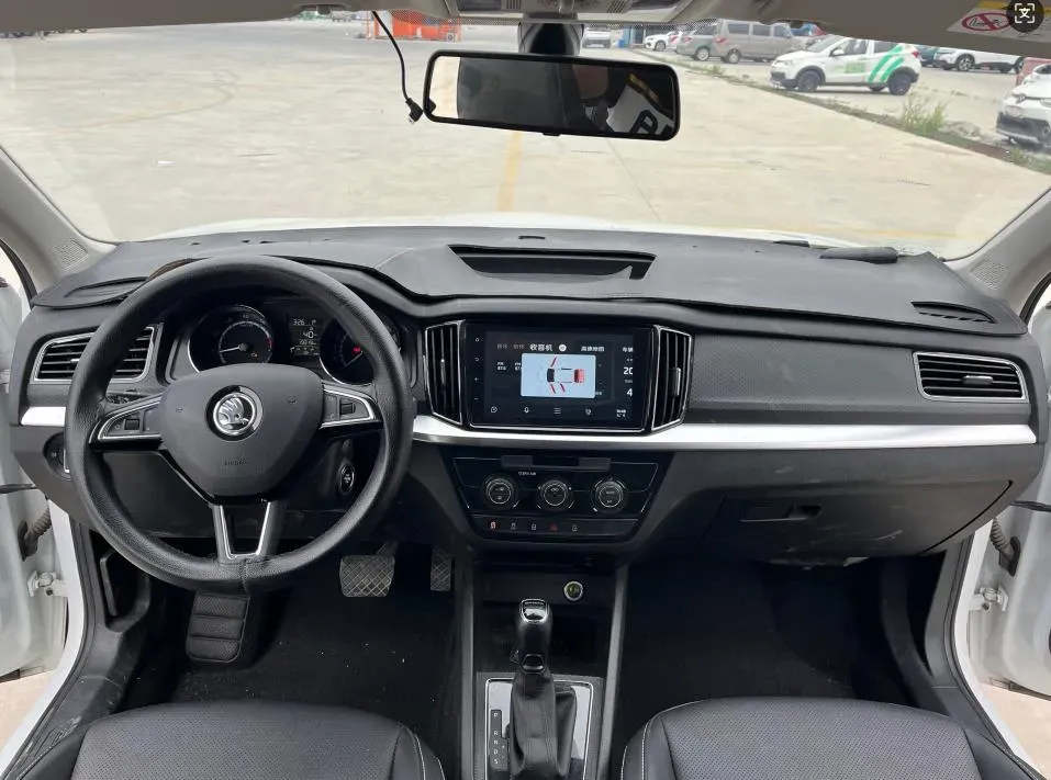 2023 Skoda Kamiq 1.5L 109HP L4 6AT,autocango,china used car exporter,china ev exporter,chinese used car exporter,chinese used ev exporter