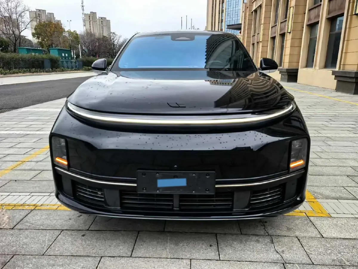 2024 Li L7 Range Extended 154HP REEV 42.8KWH,autocango,china used car exporter,china ev exporter,chinese used car exporter,chinese used ev exporter