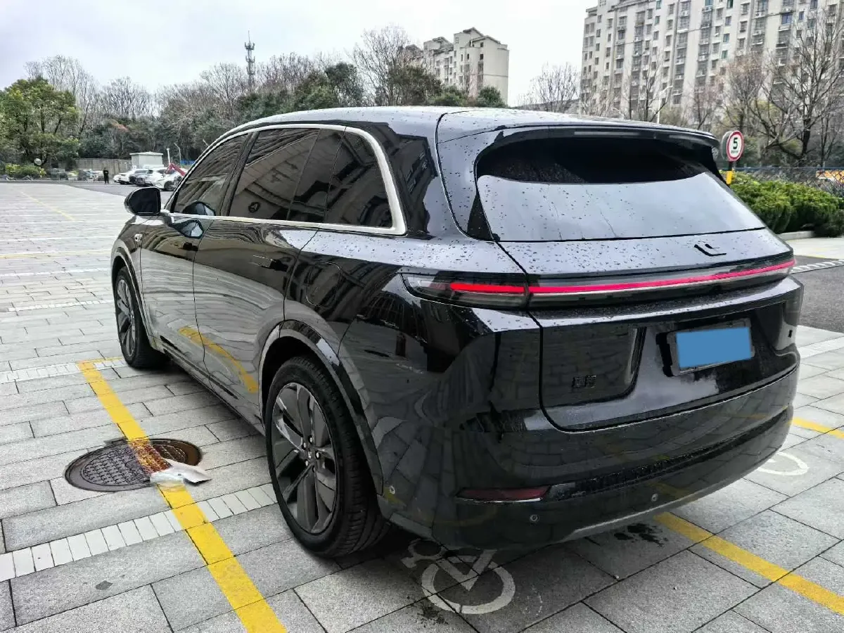 2024 Li L7 Range Extended 154HP REEV 42.8KWH,autocango,china used car exporter,china ev exporter,chinese used car exporter,chinese used ev exporter