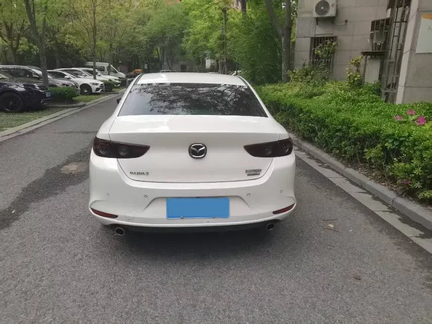 2023 Mazda 3 Axela 2.0L 158HP L4 6AT,autocango,china used car exporter,china ev exporter,chinese used car exporter,chinese used ev exporter