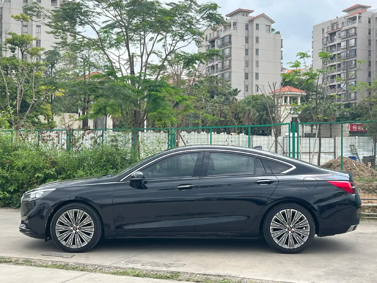 2022 HongQi H5 1.5T 169HP L4 7DCT,autocango,china used car exporter,china ev exporter,chinese used car exporter,chinese used ev exporter