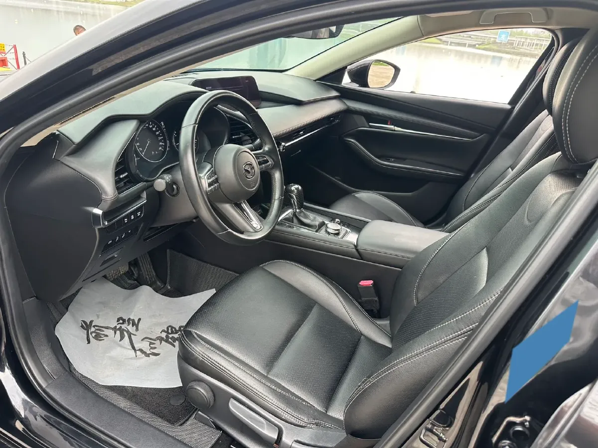 2021 Mazda 3 Axela 2.0L 158HP L4 6AT,autocango,china used car exporter,china ev exporter,chinese used car exporter,chinese used ev exporter