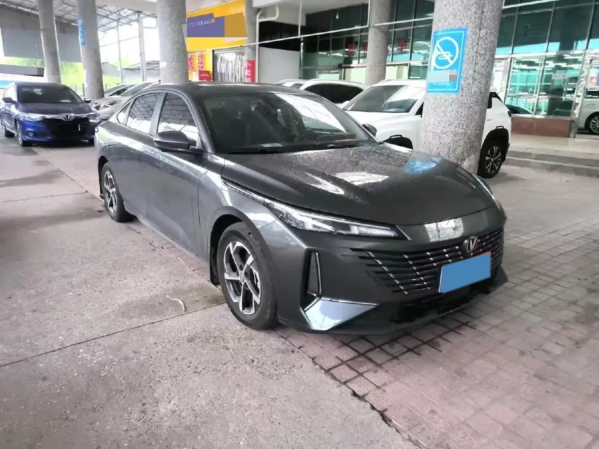 2025 ChangAn Eado 1.5T 192HP L4 7DCT,autocango,china used car exporter,china ev exporter,chinese used car exporter,chinese used ev exporter