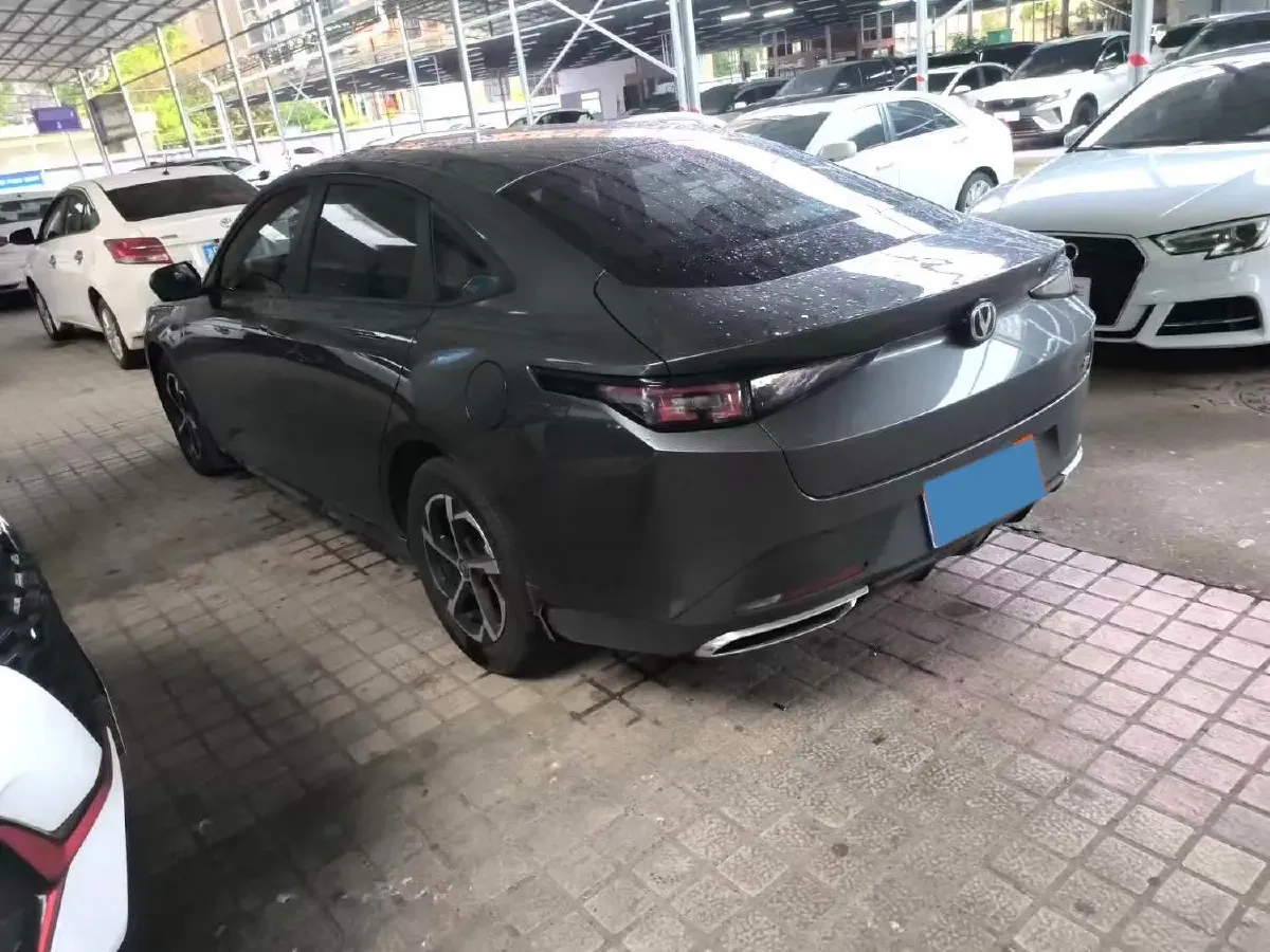 2025 ChangAn Eado 1.5T 192HP L4 7DCT,autocango,china used car exporter,china ev exporter,chinese used car exporter,chinese used ev exporter