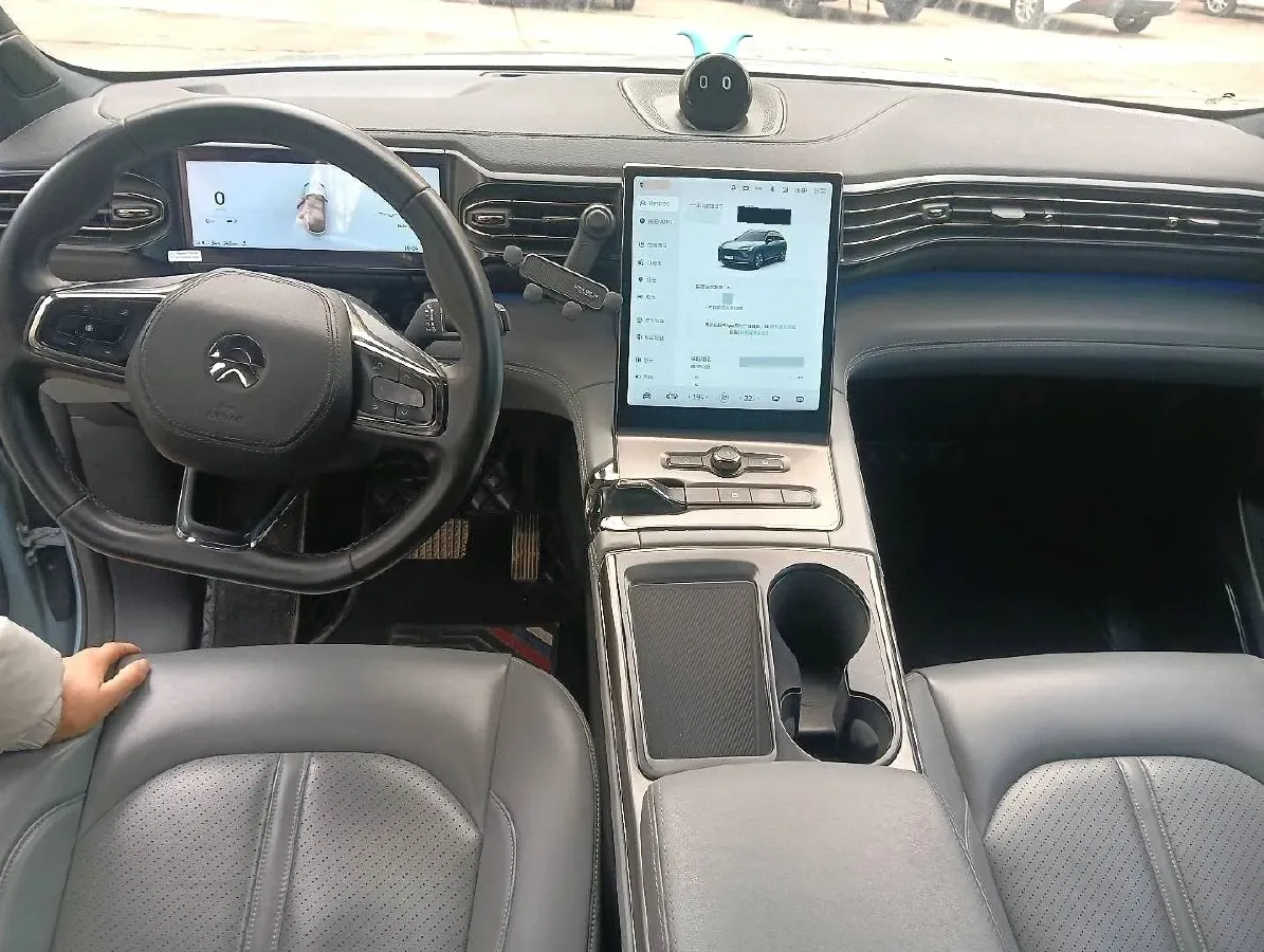 2022 NIO ES6 BEV 75KWH,autocango,china used car exporter,china ev exporter,chinese used car exporter,chinese used ev exporter