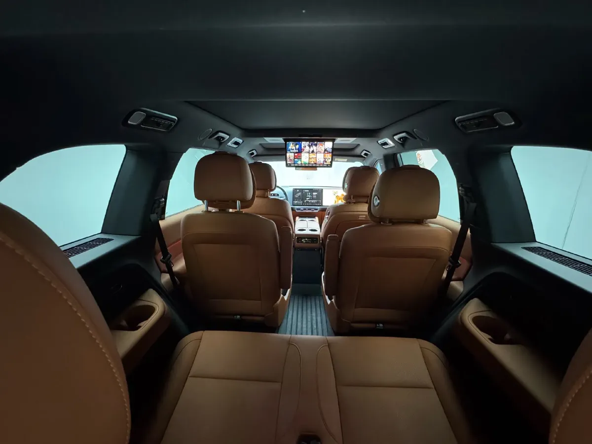 2024 Land Rover Range Rover Evoque 1.5T 200HP L3 8AT PHEV 15.5KWH,autocango,china used car exporter,china ev exporter,chinese used car exporter,chinese used ev exporter