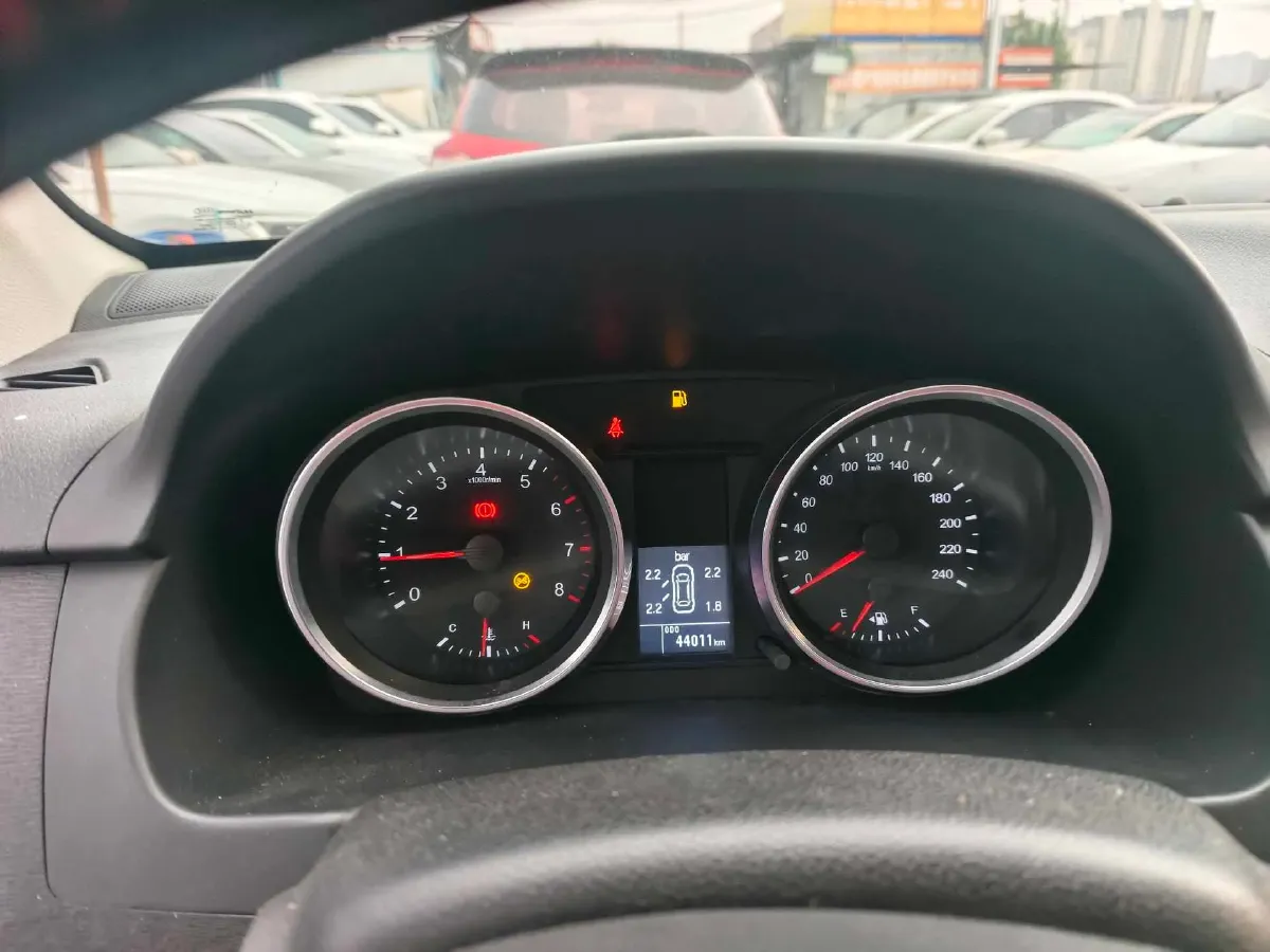 2019 Haval M6 1.5T 150HP L4 6MT,autocango,china used car exporter,china ev exporter,chinese used car exporter,chinese used ev exporter