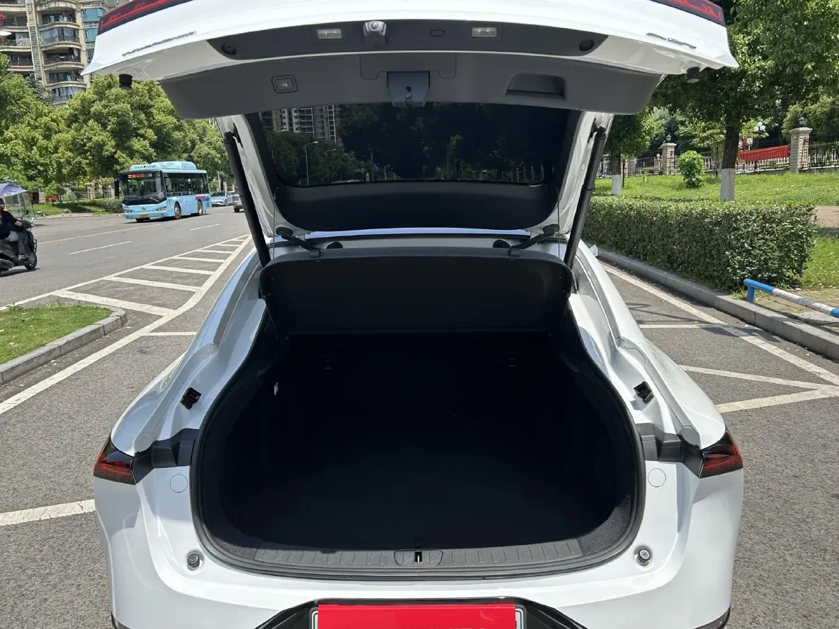 2023 ChangAn QiYuan A07 1.5L 95HP L4 REEV 28.4KWH,autocango,china used car exporter,china ev exporter,chinese used car exporter,chinese used ev exporter