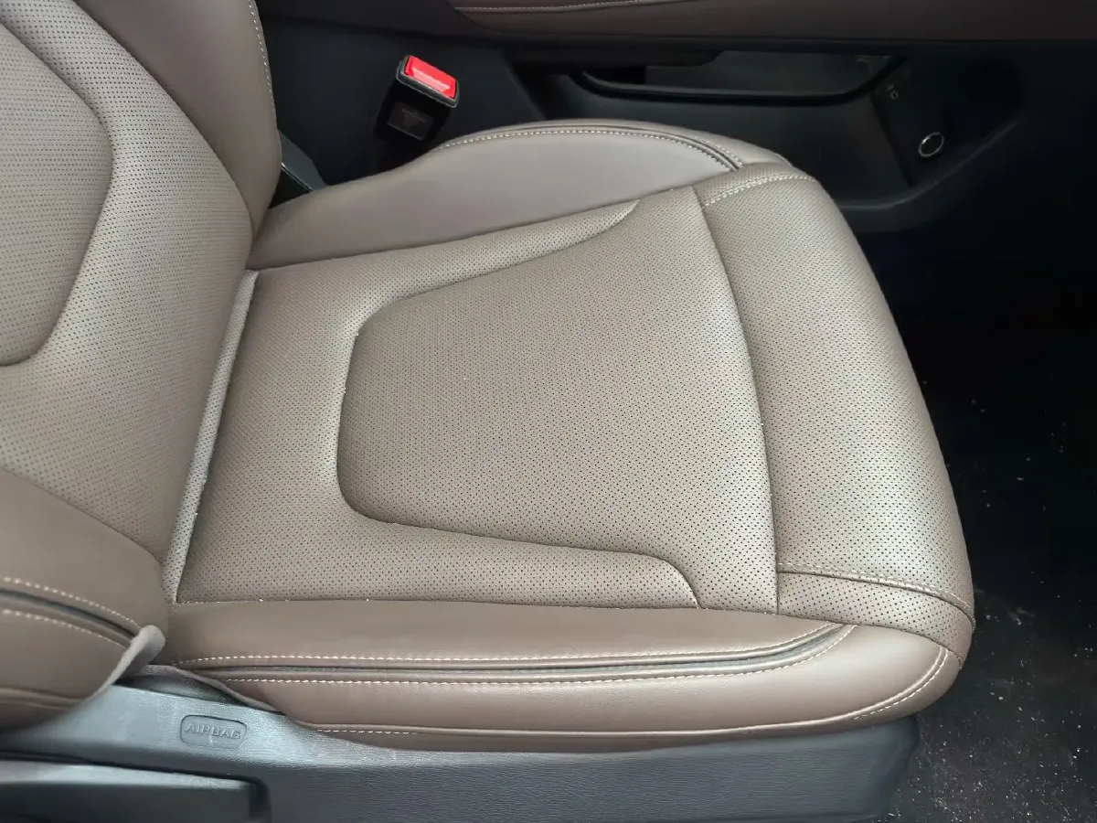 2024 GAC Trumpchi GS4 1.5T 177HP L4 7DCT,autocango,china used car exporter,china ev exporter,chinese used car exporter,chinese used ev exporter