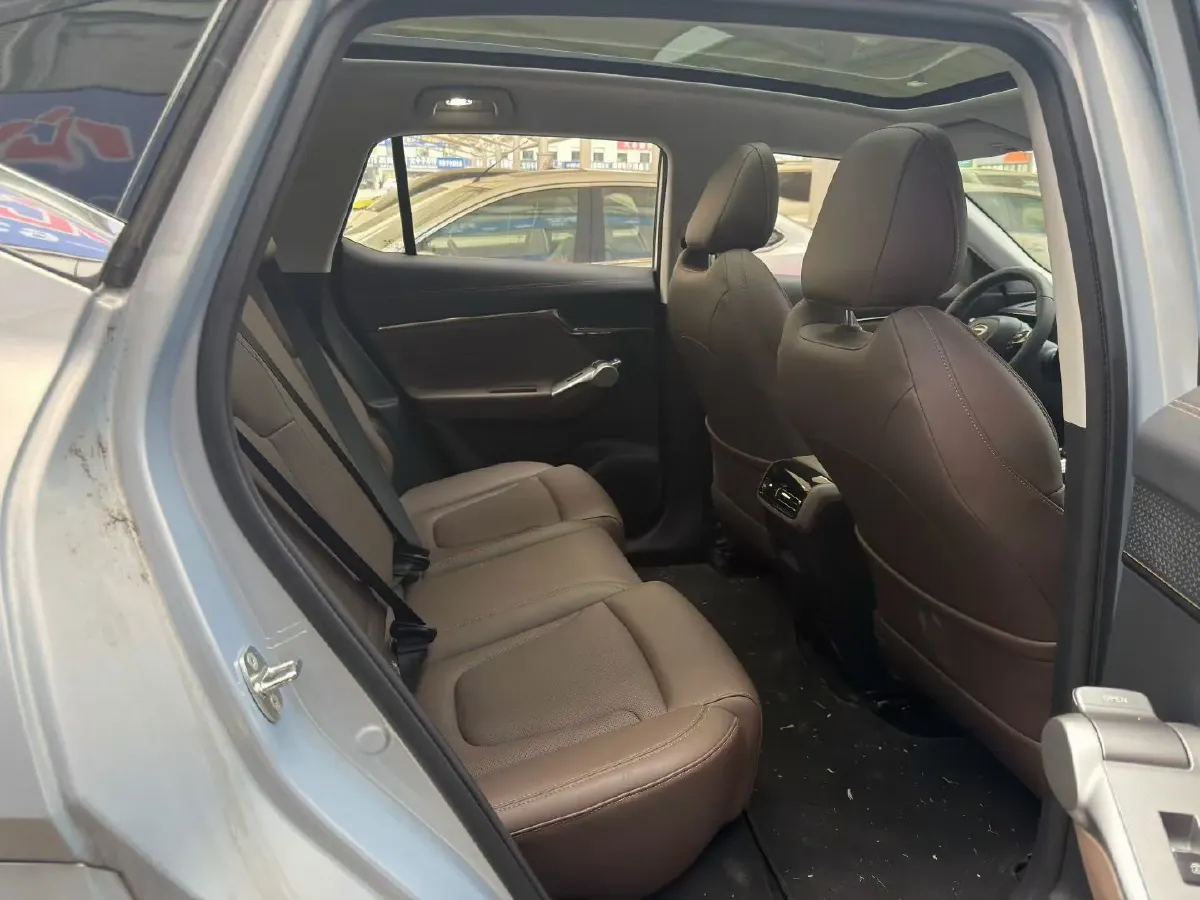 2024 GAC Trumpchi GS4 1.5T 177HP L4 7DCT,autocango,china used car exporter,china ev exporter,chinese used car exporter,chinese used ev exporter