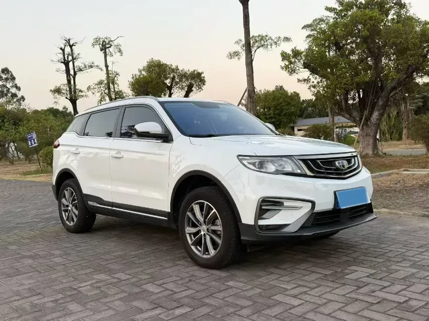 2020 Roewe i6 1.5T 169HP L4 7DCT,autocango,china used car exporter,china ev exporter,chinese used car exporter,chinese used ev exporter