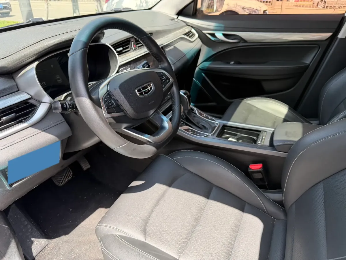 2020 Geely Emgrand 1.5L 109HP L4 5MT,autocango,china used car exporter,china ev exporter,chinese used car exporter,chinese used ev exporter