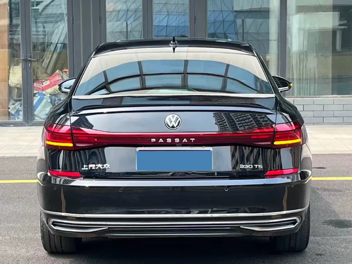 2023 Volkswagen Passat 2.0T 186HP L4 7DCT,autocango,china used car exporter,china ev exporter,chinese used car exporter,chinese used ev exporter