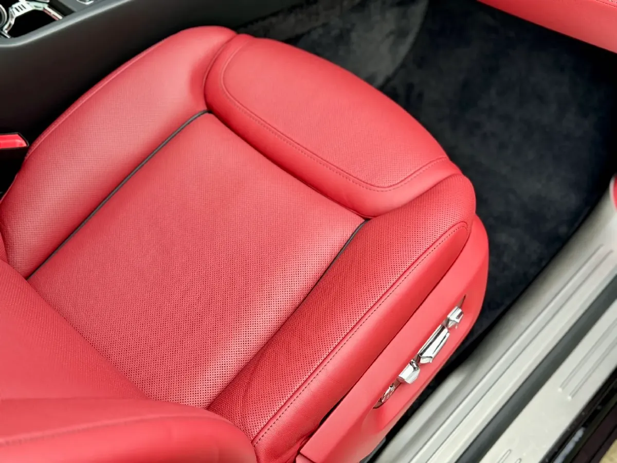 2018 Rolls-Royce Ghost 6.6T 571HP V12 8AT,autocango,china used car exporter,china ev exporter,chinese used car exporter,chinese used ev exporter